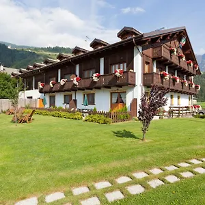 3* Aparthotel Stelle Di Neve